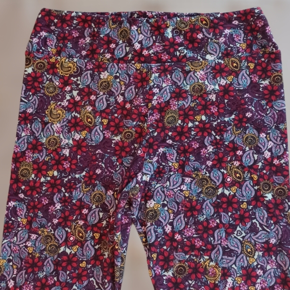 LuLaRoe Fall Leggings Tall & Curvy Sizes 10 - 22 - Picture 1 of 4